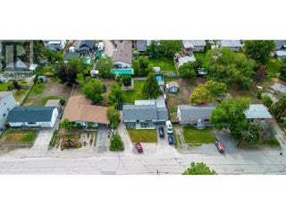 390 Asher Road. Kelowna, British Columbia