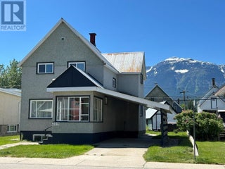 309 Third Street E. Revelstoke, British Columbia