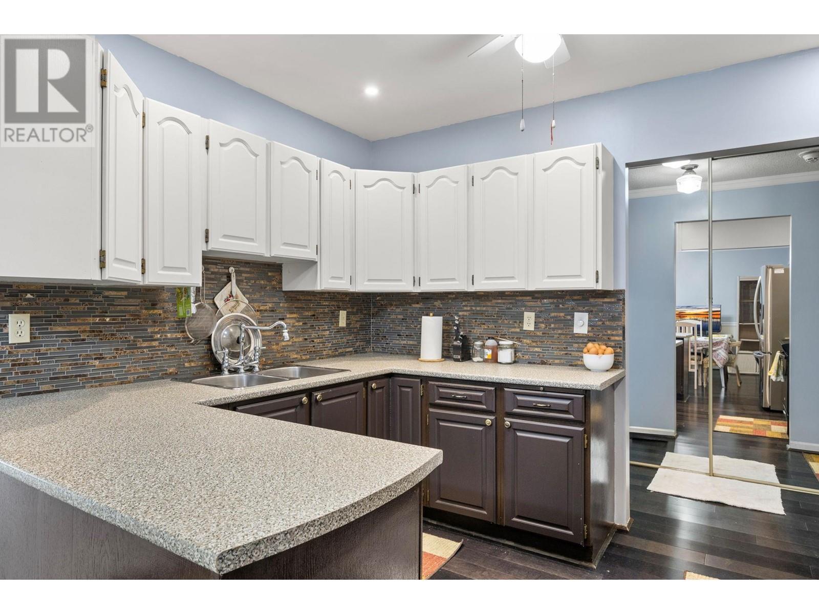 2110 Hoy Street Unit# 206. Kelowna, British Columbia