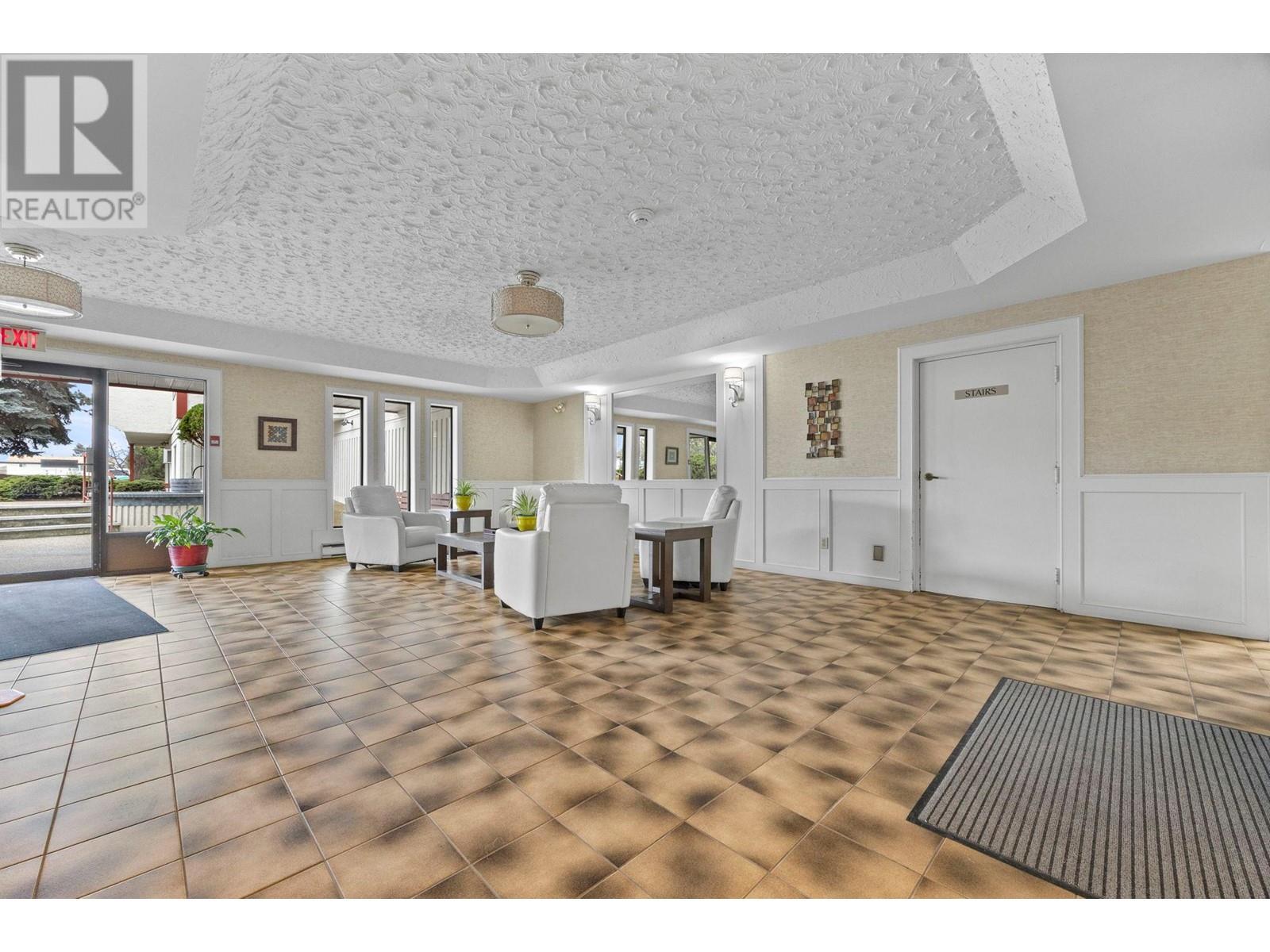 2110 Hoy Street Unit# 206. Kelowna, British Columbia