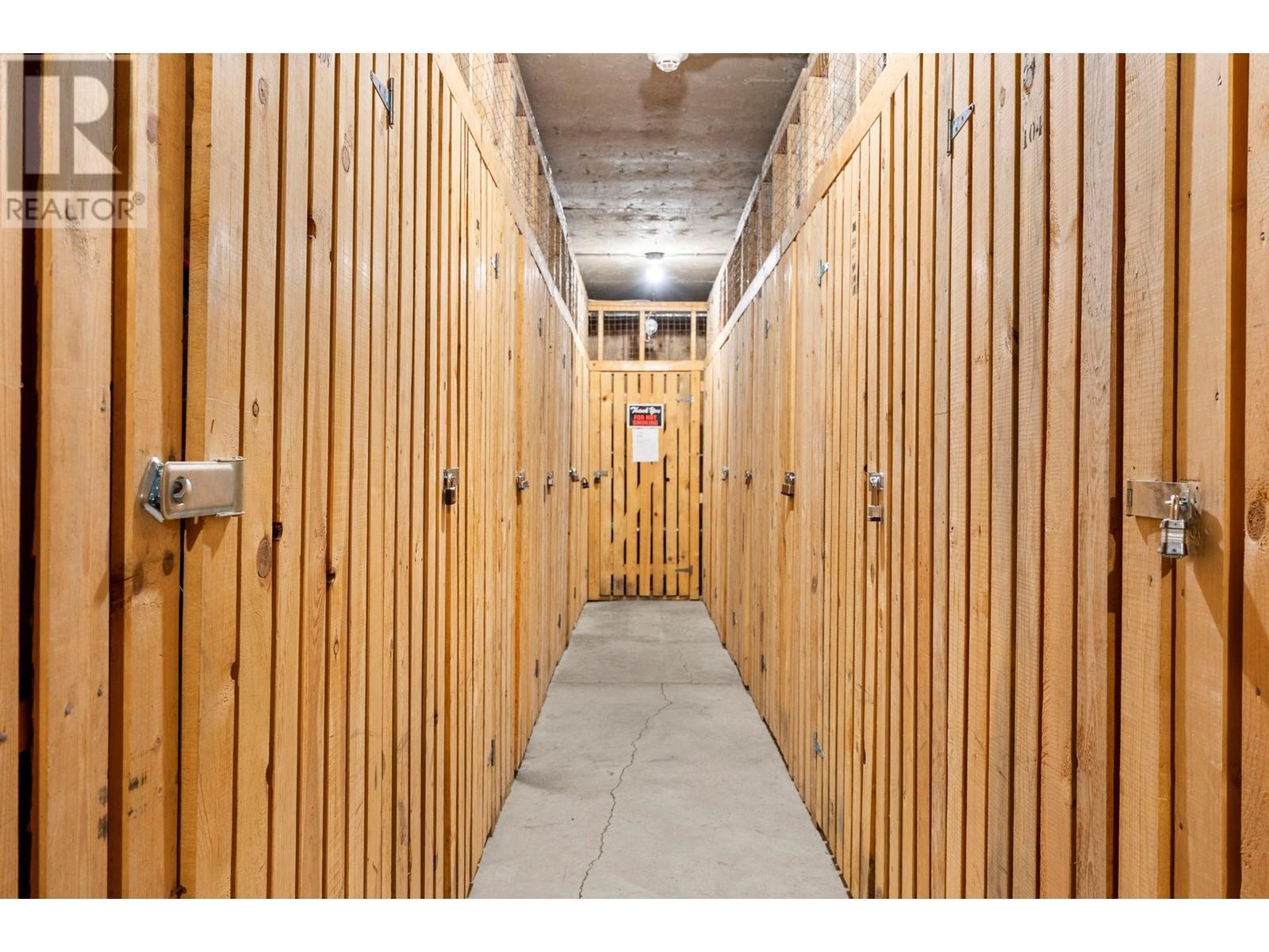 2110 Hoy Street Unit# 206. Kelowna, British Columbia