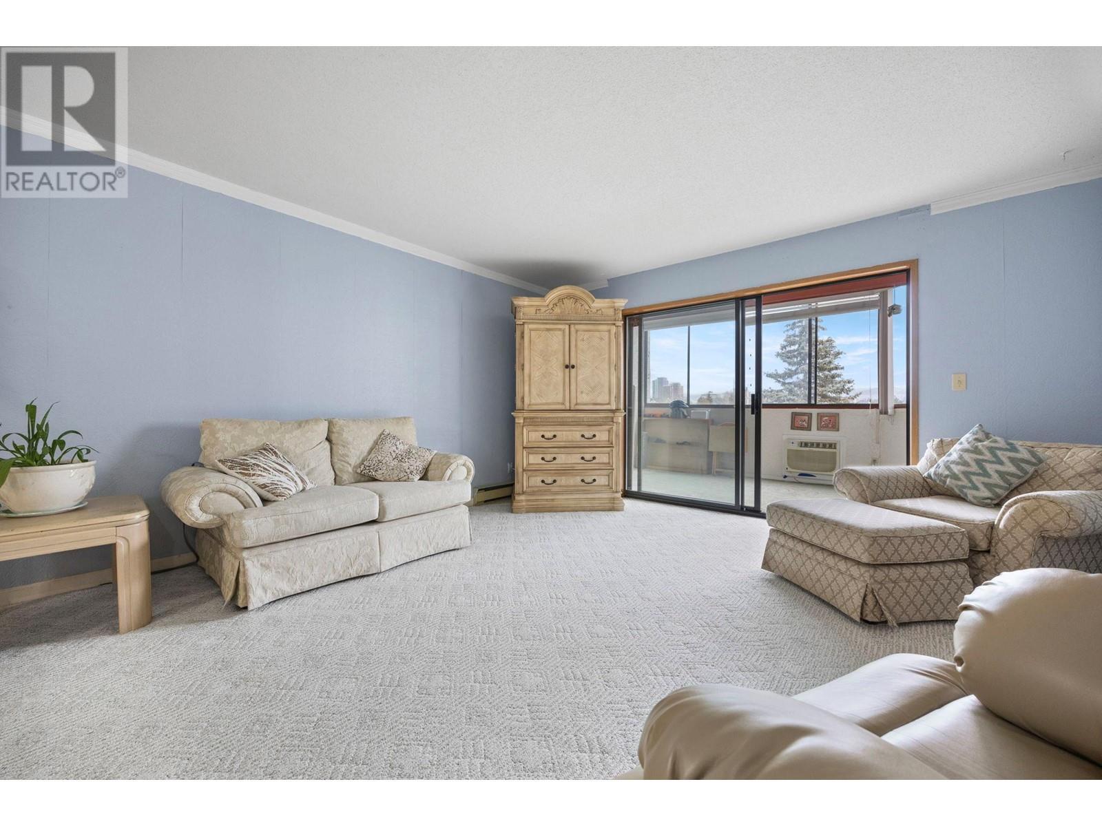 2110 Hoy Street Unit# 206. Kelowna, British Columbia