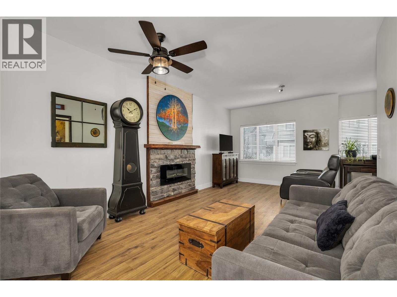 600 Sherwood Road Unit# 55. Kelowna, British Columbia