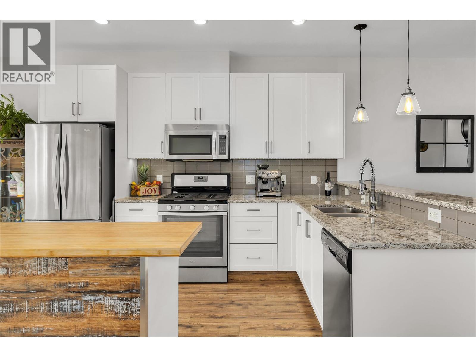 600 Sherwood Road Unit# 55. Kelowna, British Columbia