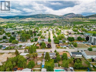 410 Asher Road. Kelowna, British Columbia