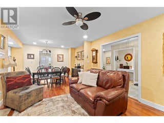 2847 Walsh Road. Sorrento, British Columbia