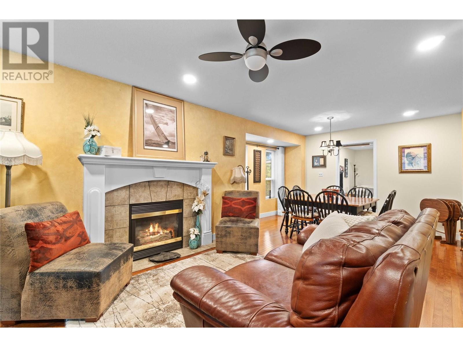 2847 Walsh Road. Sorrento, British Columbia