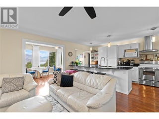 2847 Walsh Road. Sorrento, British Columbia