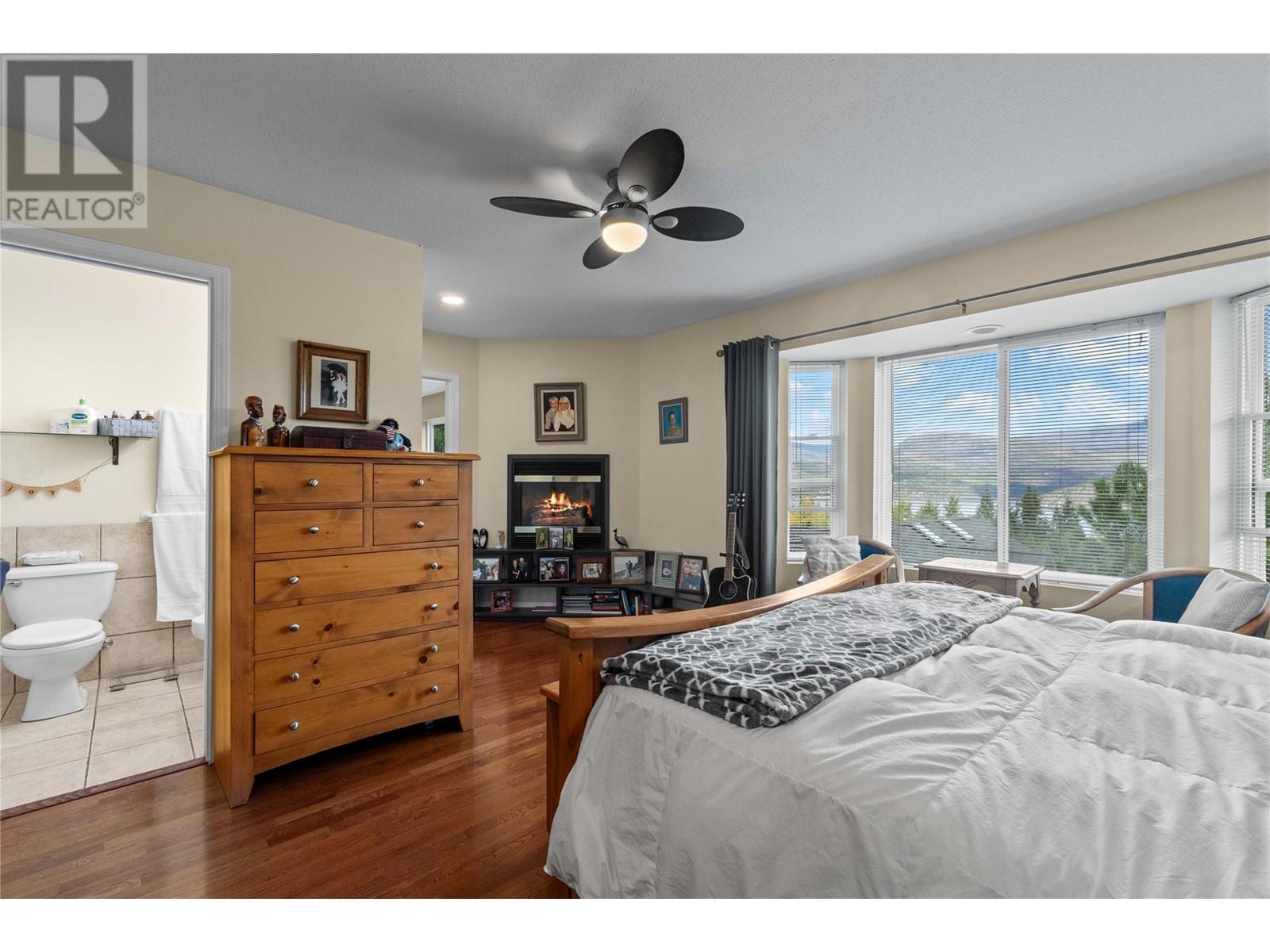 2847 Walsh Road. Sorrento, British Columbia