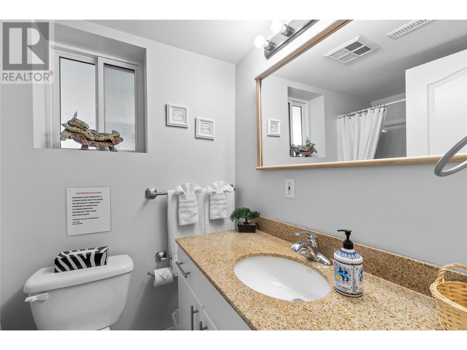 2847 Walsh Road. Sorrento, British Columbia