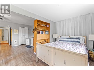 2847 Walsh Road. Sorrento, British Columbia