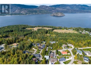 2847 Walsh Road. Sorrento, British Columbia