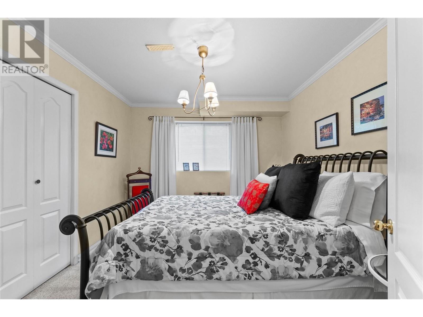 2847 Walsh Road. Sorrento, British Columbia