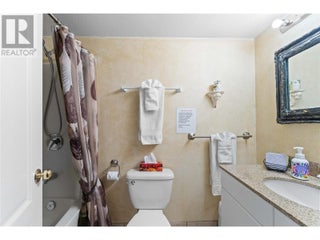 2847 Walsh Road. Sorrento, British Columbia