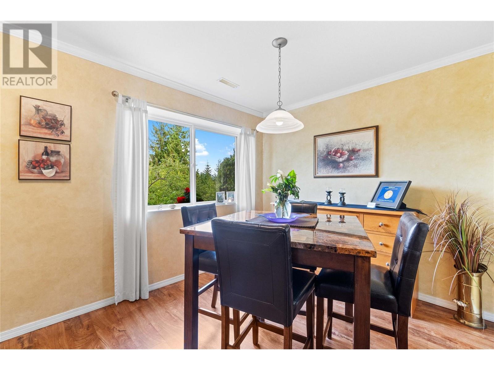 2847 Walsh Road. Sorrento, British Columbia