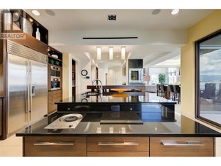 901 Westside Road S Unit# 6. West Kelowna, British Columbia