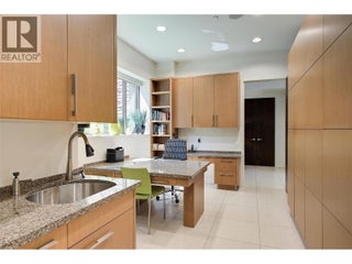 901 Westside Road S Unit# 6. West Kelowna, British Columbia