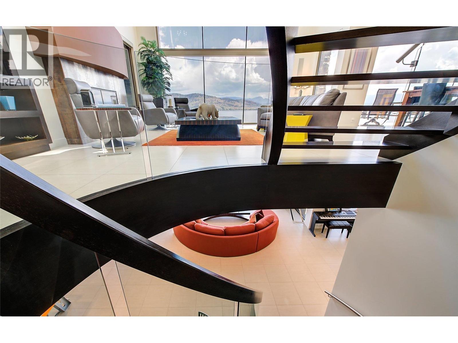 901 Westside Road S Unit# 6. West Kelowna, British Columbia