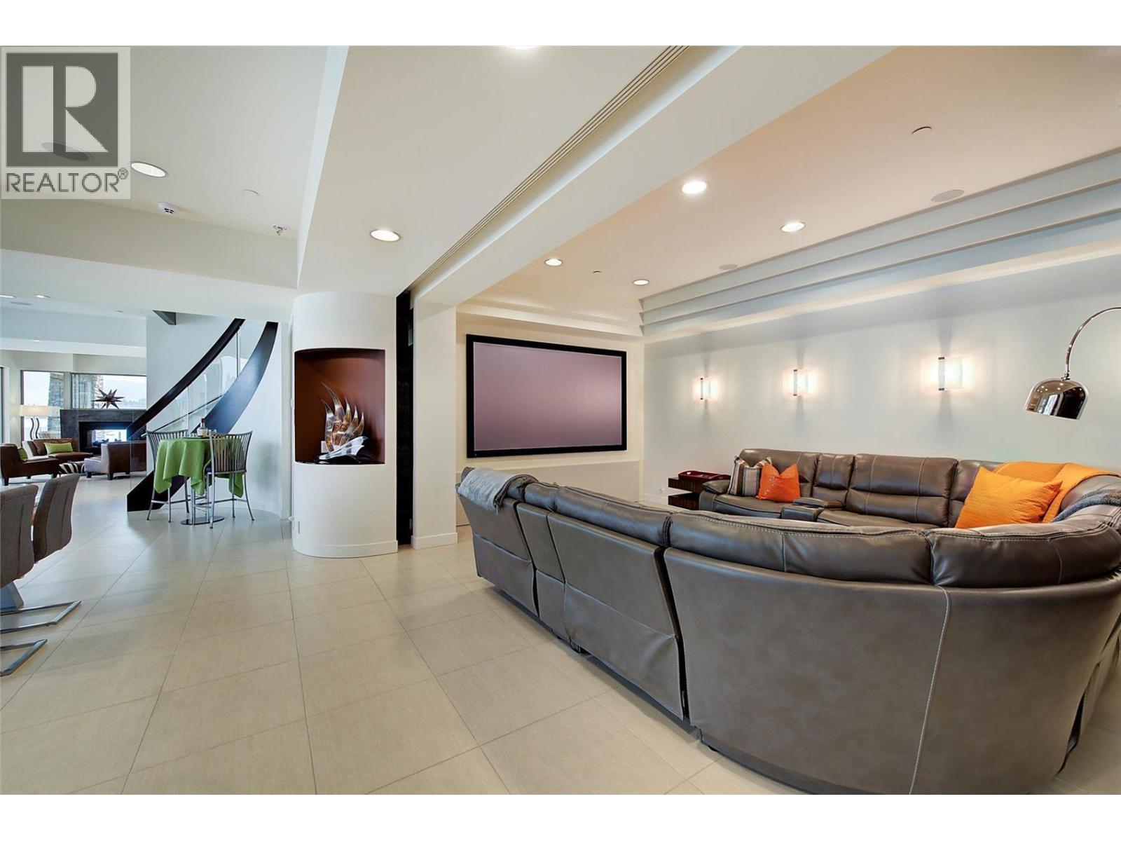 901 Westside Road S Unit# 6. West Kelowna, British Columbia