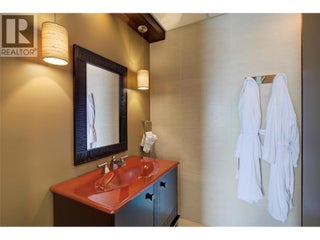 901 Westside Road S Unit# 6. West Kelowna, British Columbia