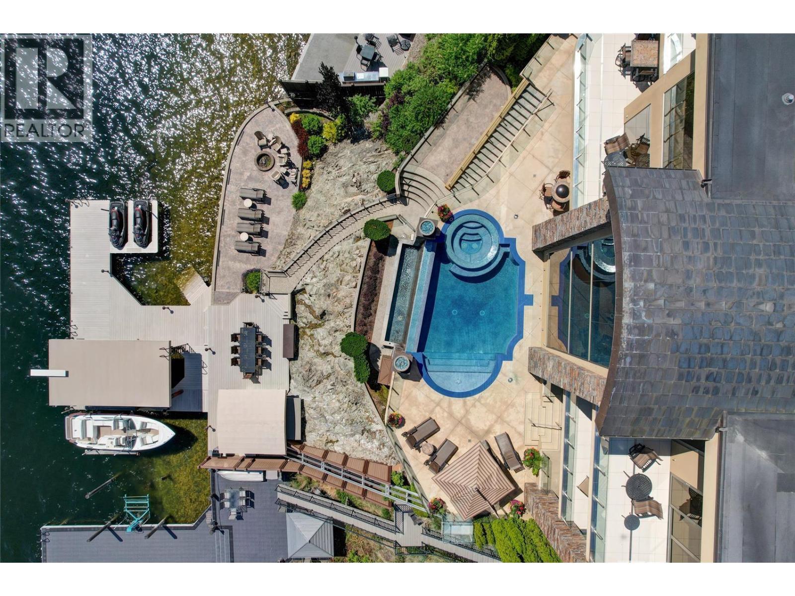 901 Westside Road S Unit# 6. West Kelowna, British Columbia