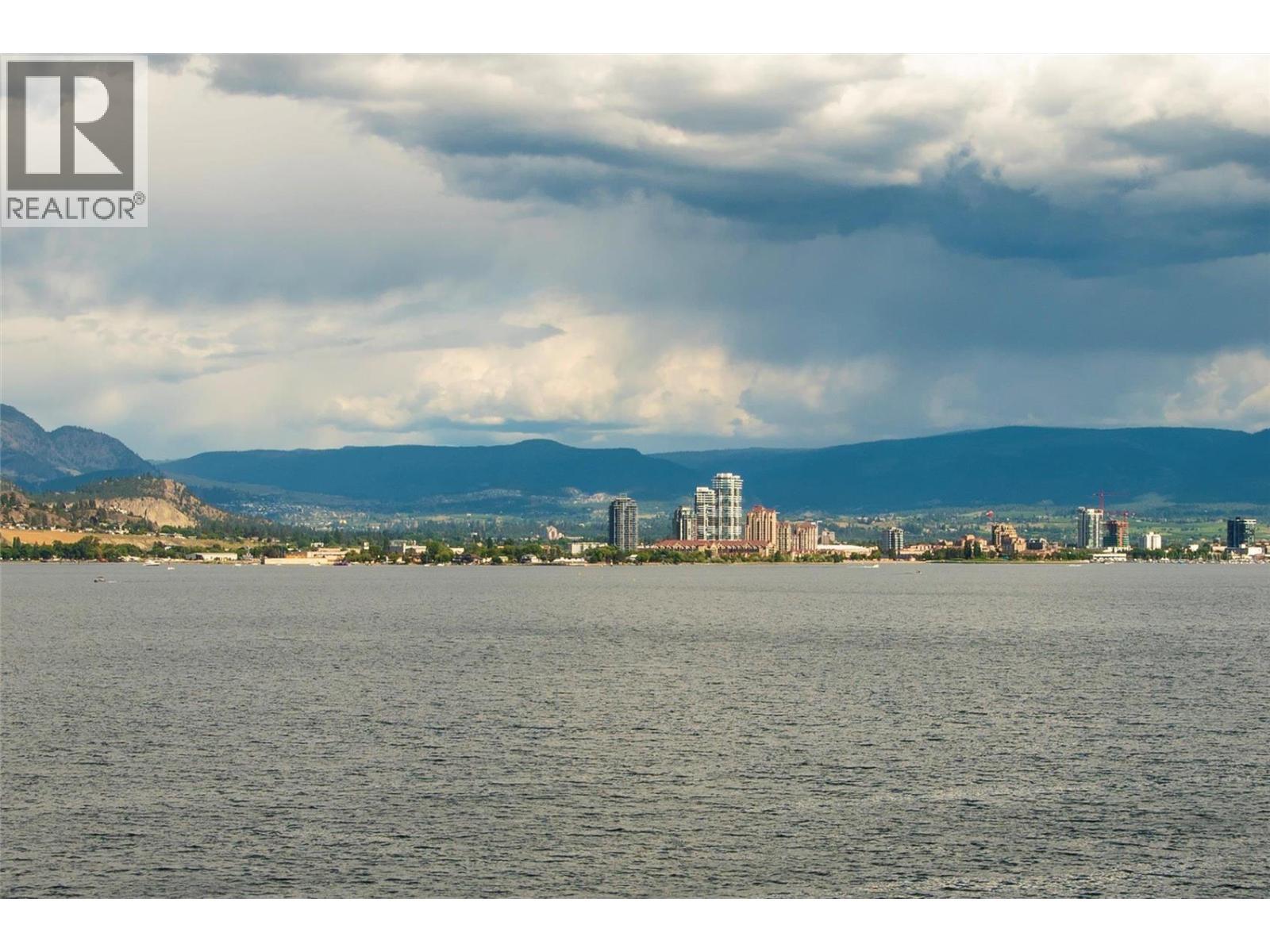 901 Westside Road S Unit# 6. West Kelowna, British Columbia