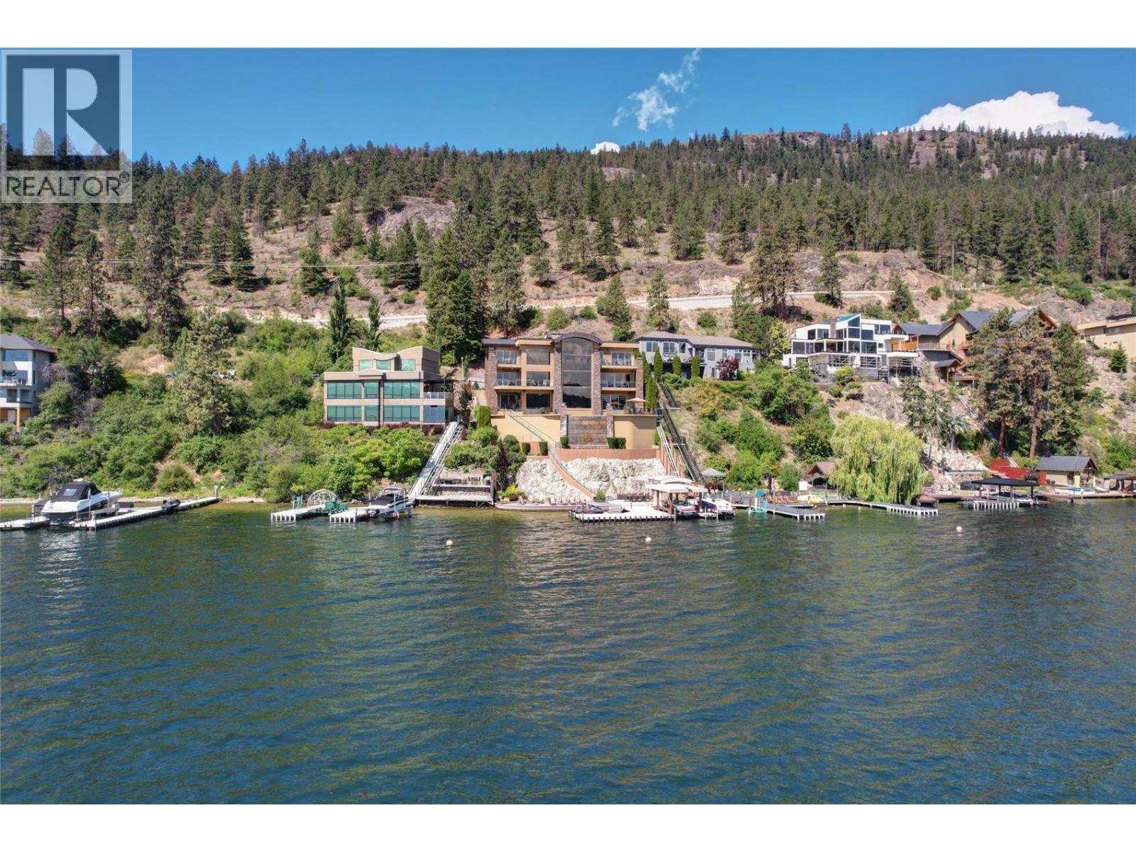 901 Westside Road S Unit# 6. West Kelowna, British Columbia