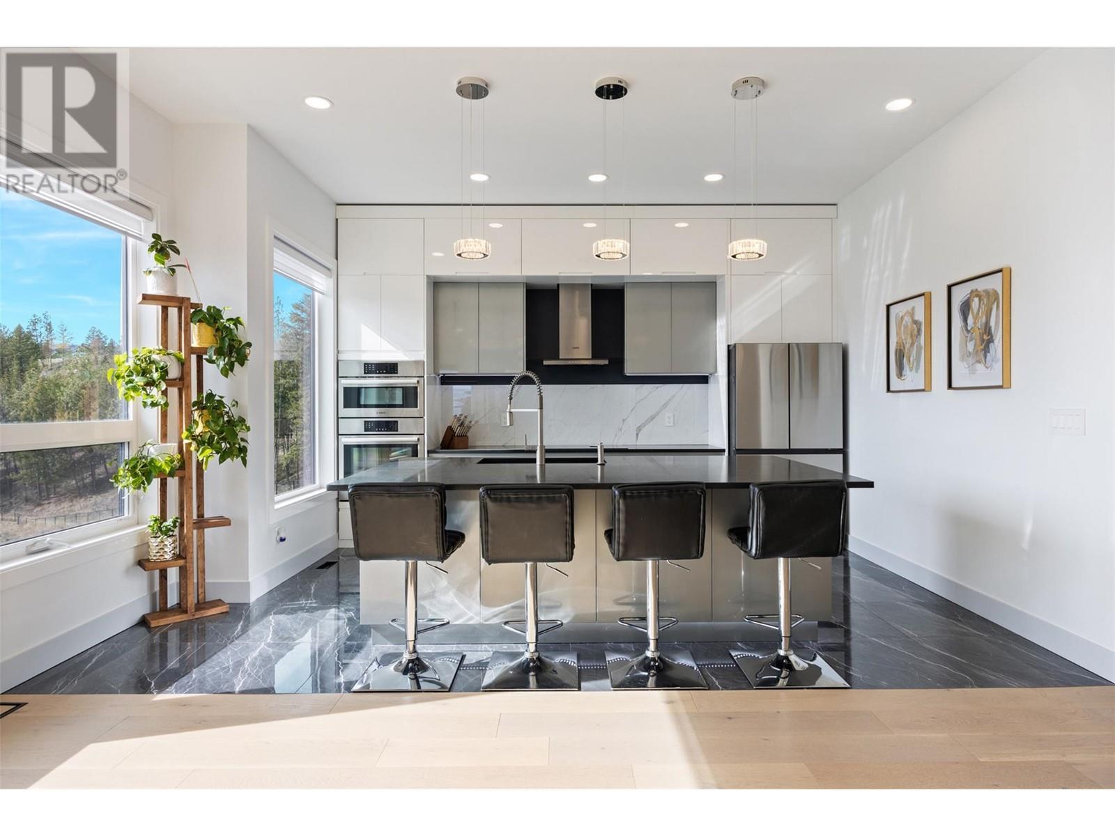 2863 Copper Ridge Drive. West Kelowna, British Columbia