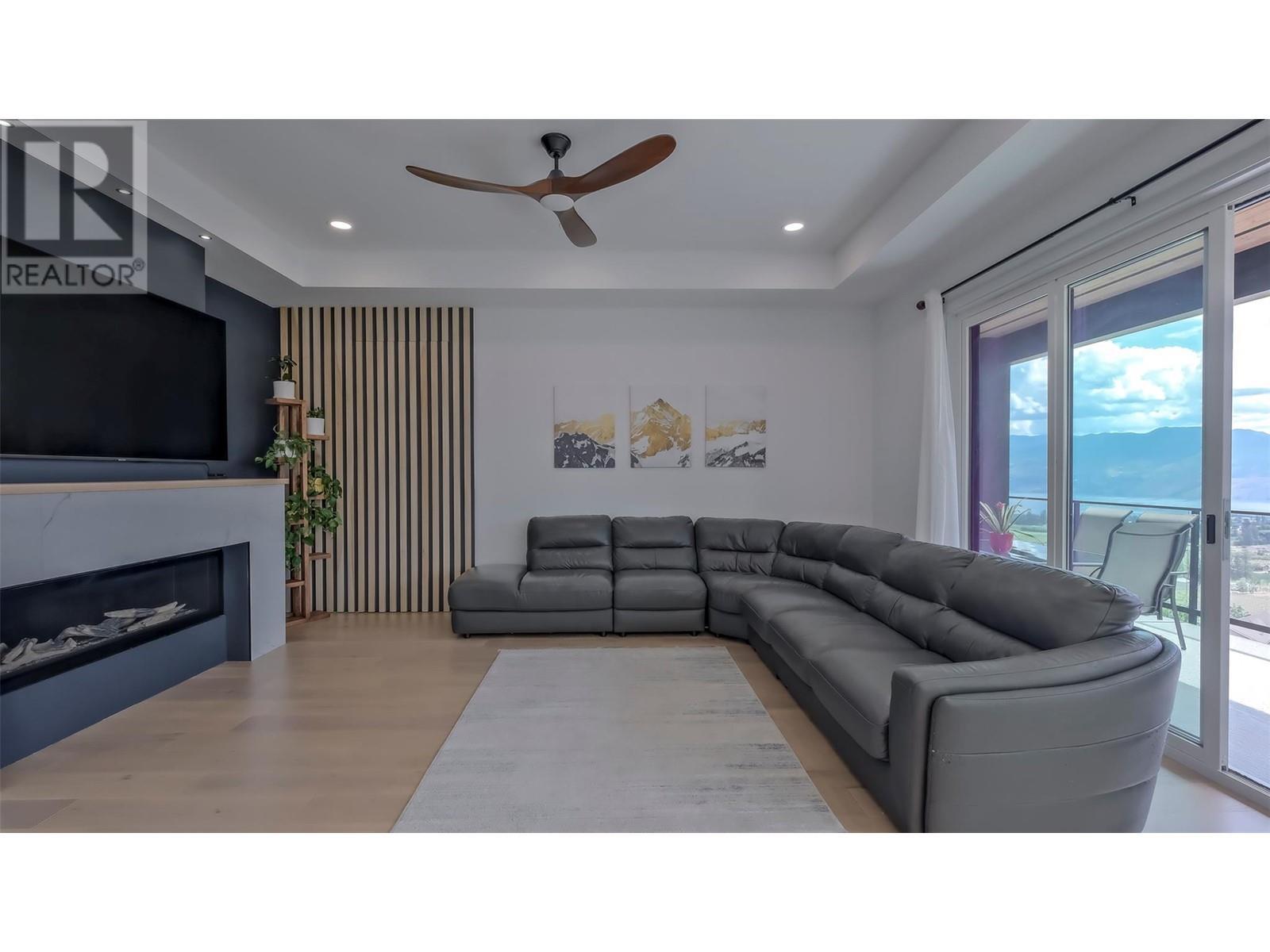 2863 Copper Ridge Drive. West Kelowna, British Columbia