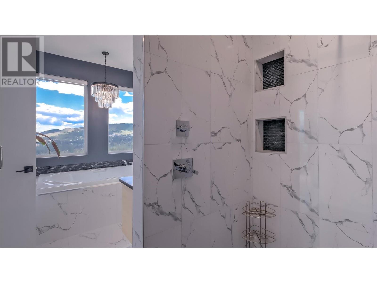 2863 Copper Ridge Drive. West Kelowna, British Columbia