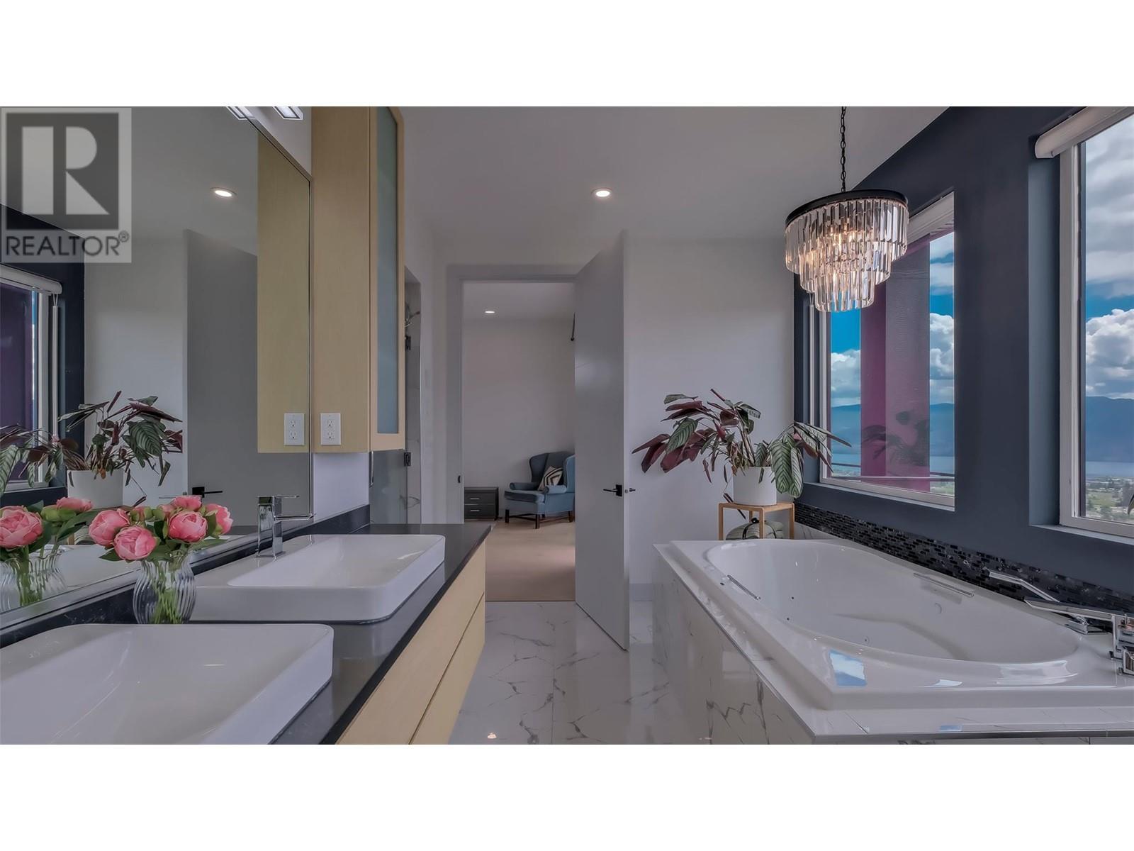 2863 Copper Ridge Drive. West Kelowna, British Columbia