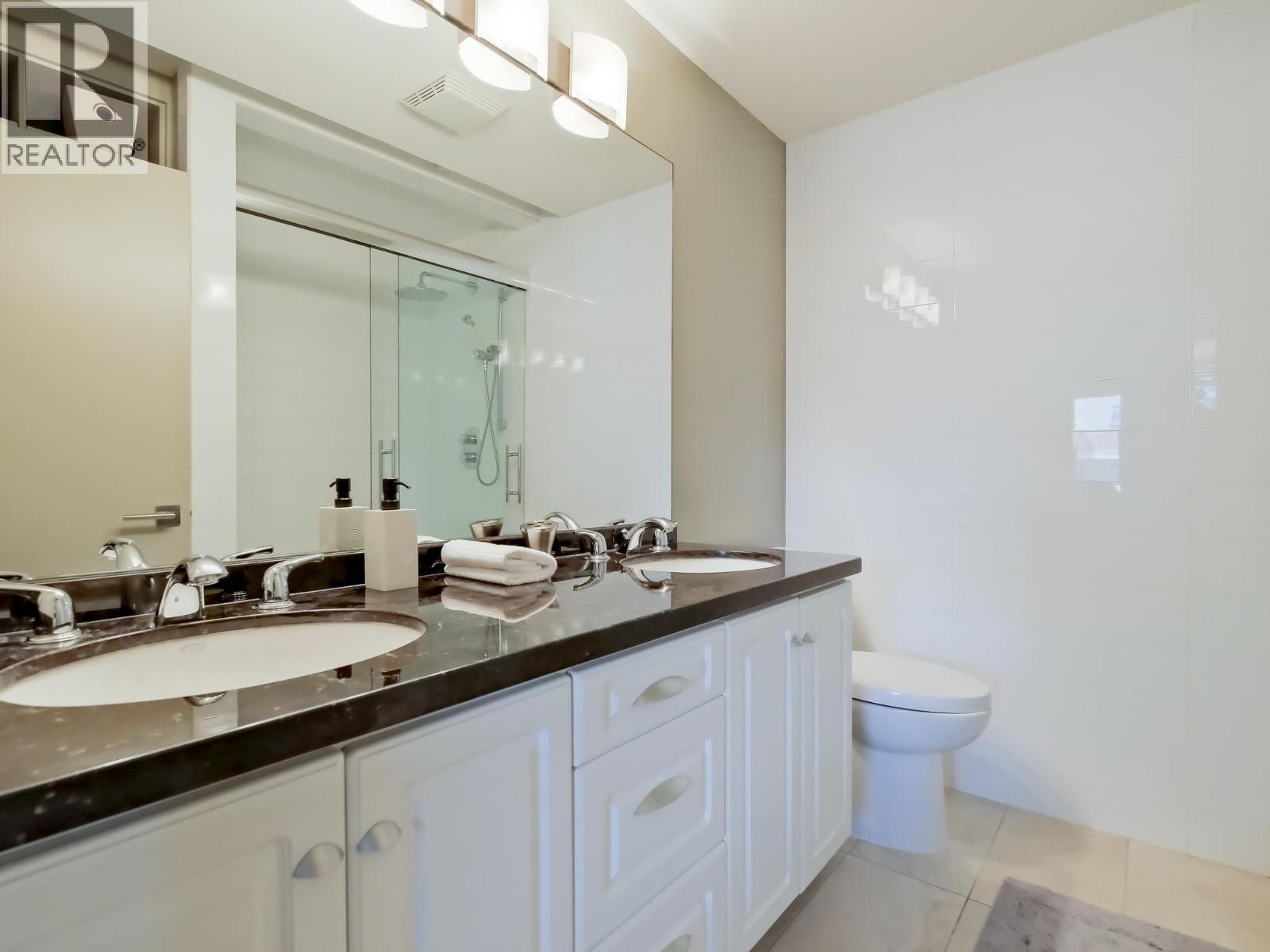 1088 Sunset Drive Unit# 221. Kelowna, British Columbia