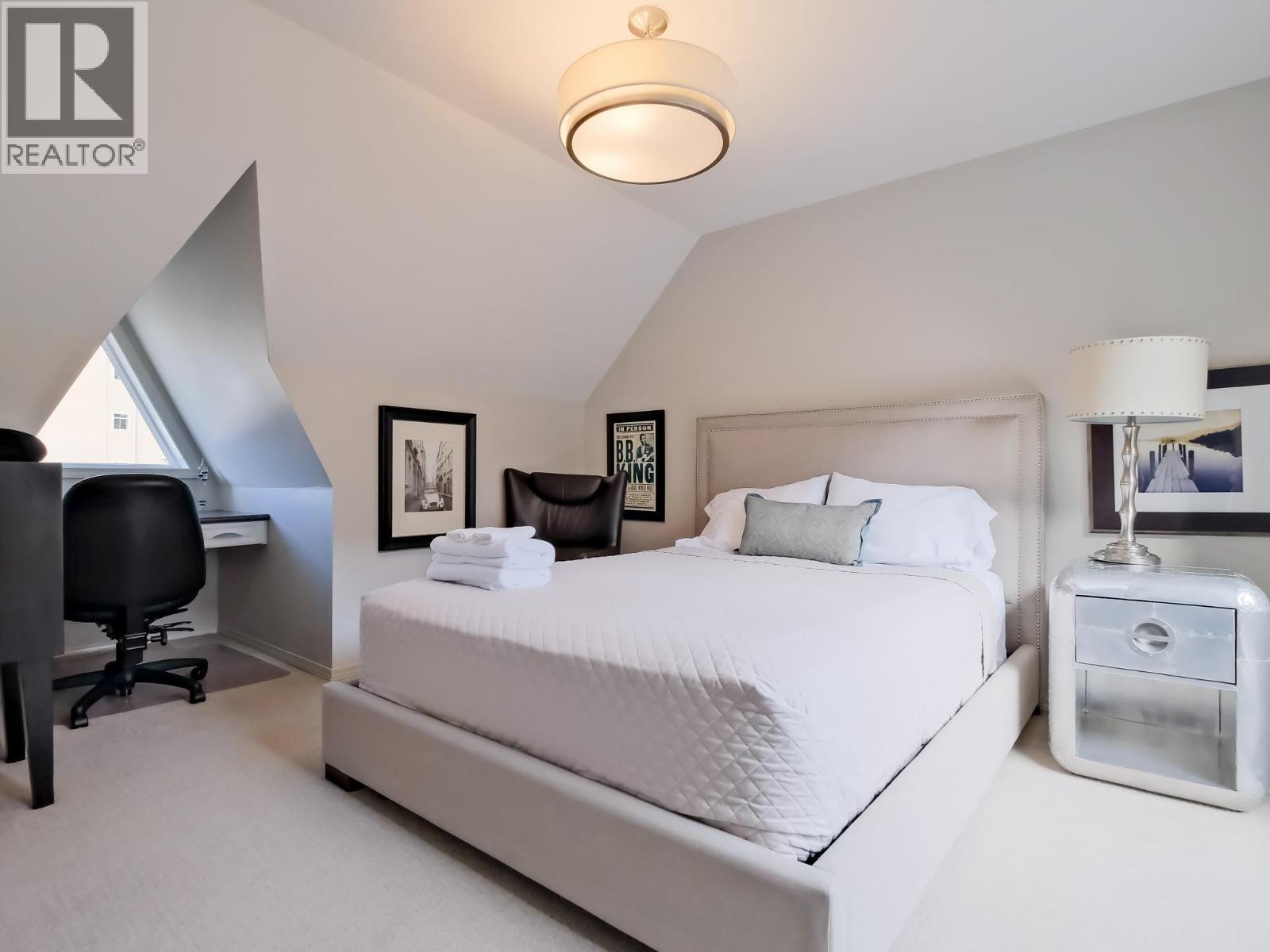 1088 Sunset Drive Unit# 221. Kelowna, British Columbia