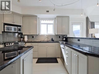 1088 Sunset Drive Unit# 221. Kelowna, British Columbia