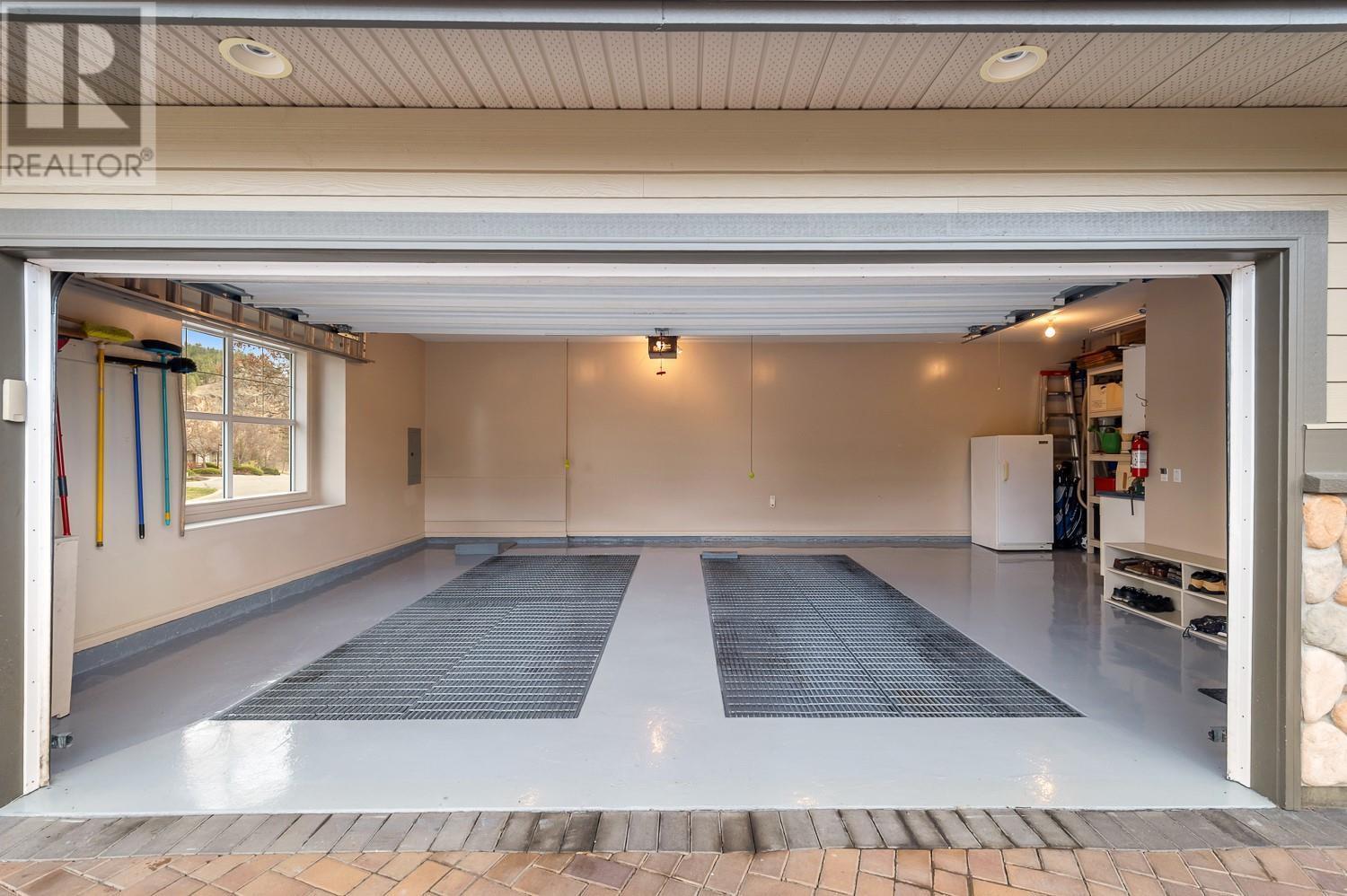 3800 Gallaghers Pinnacle Way Unit# 8. Kelowna, British Columbia