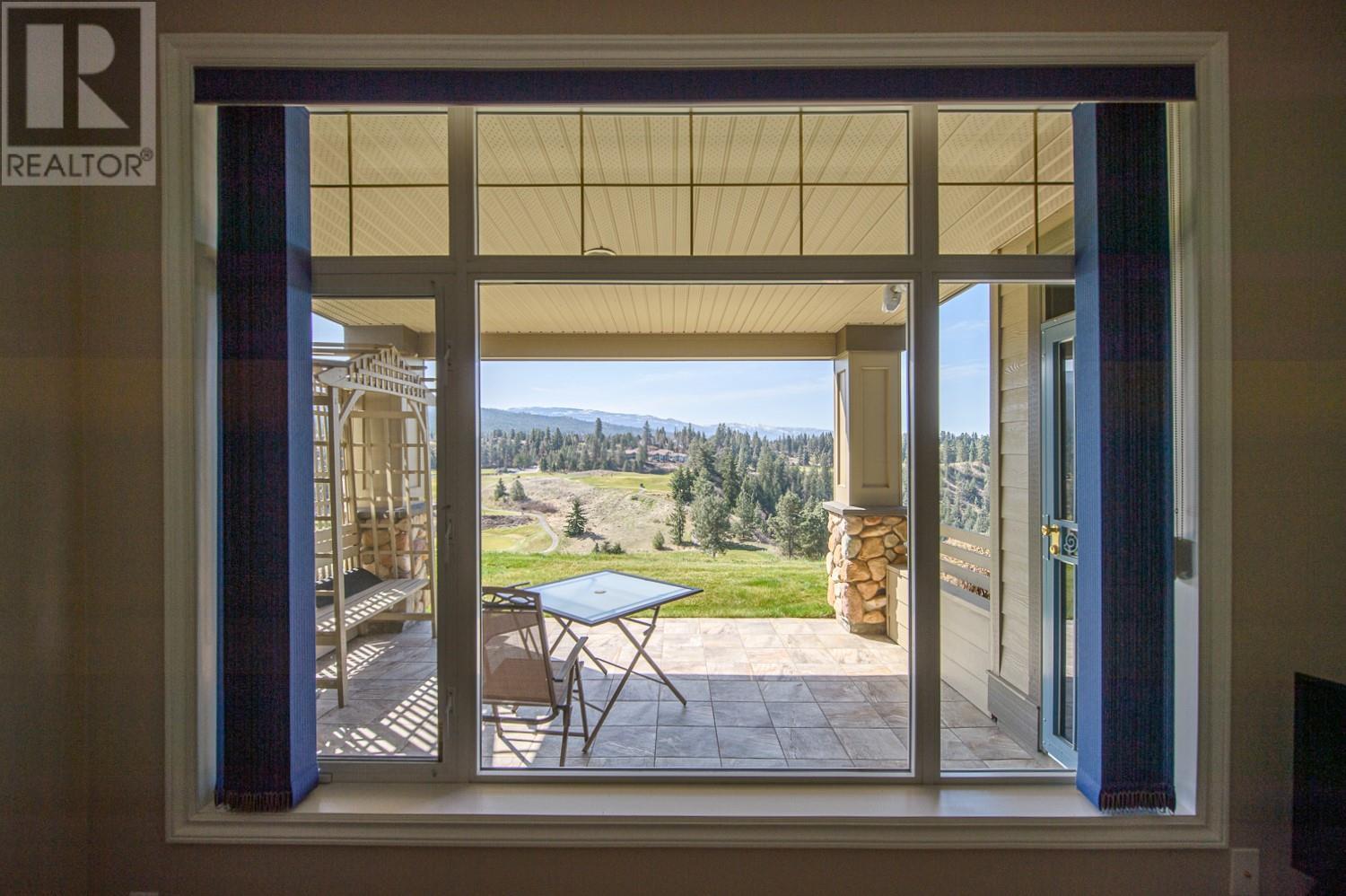 3800 Gallaghers Pinnacle Way Unit# 8. Kelowna, British Columbia