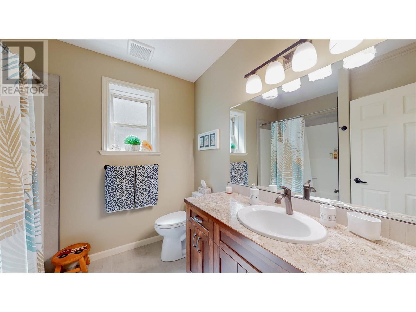 4110 36th Avenue Unit# 4. Osoyoos, British Columbia