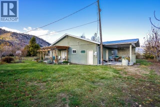 7231 Island Road. Oliver, British Columbia