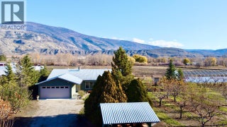 7231 Island Road. Oliver, British Columbia