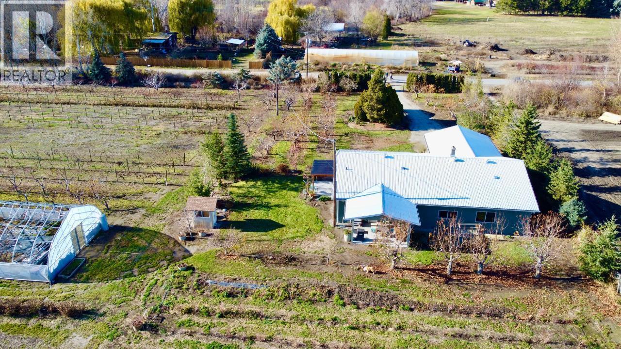 7231 Island Road. Oliver, British Columbia