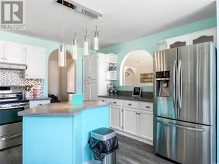 5814 Oleander Drive. Osoyoos, British Columbia