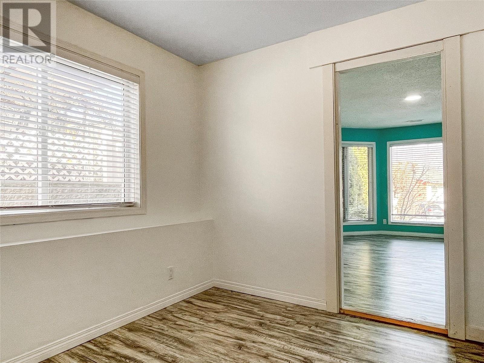 5814 Oleander Drive. Osoyoos, British Columbia