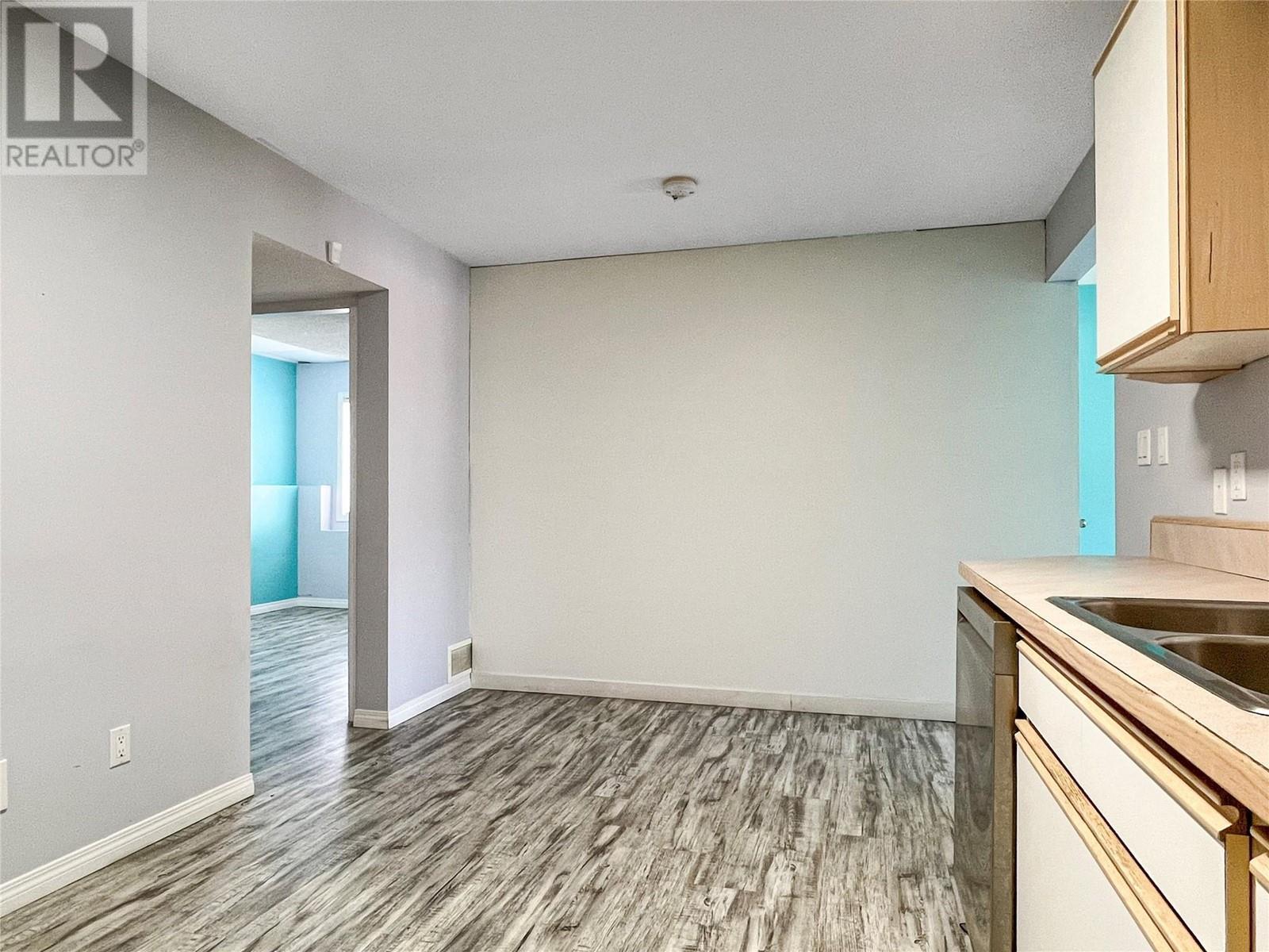 5814 Oleander Drive. Osoyoos, British Columbia