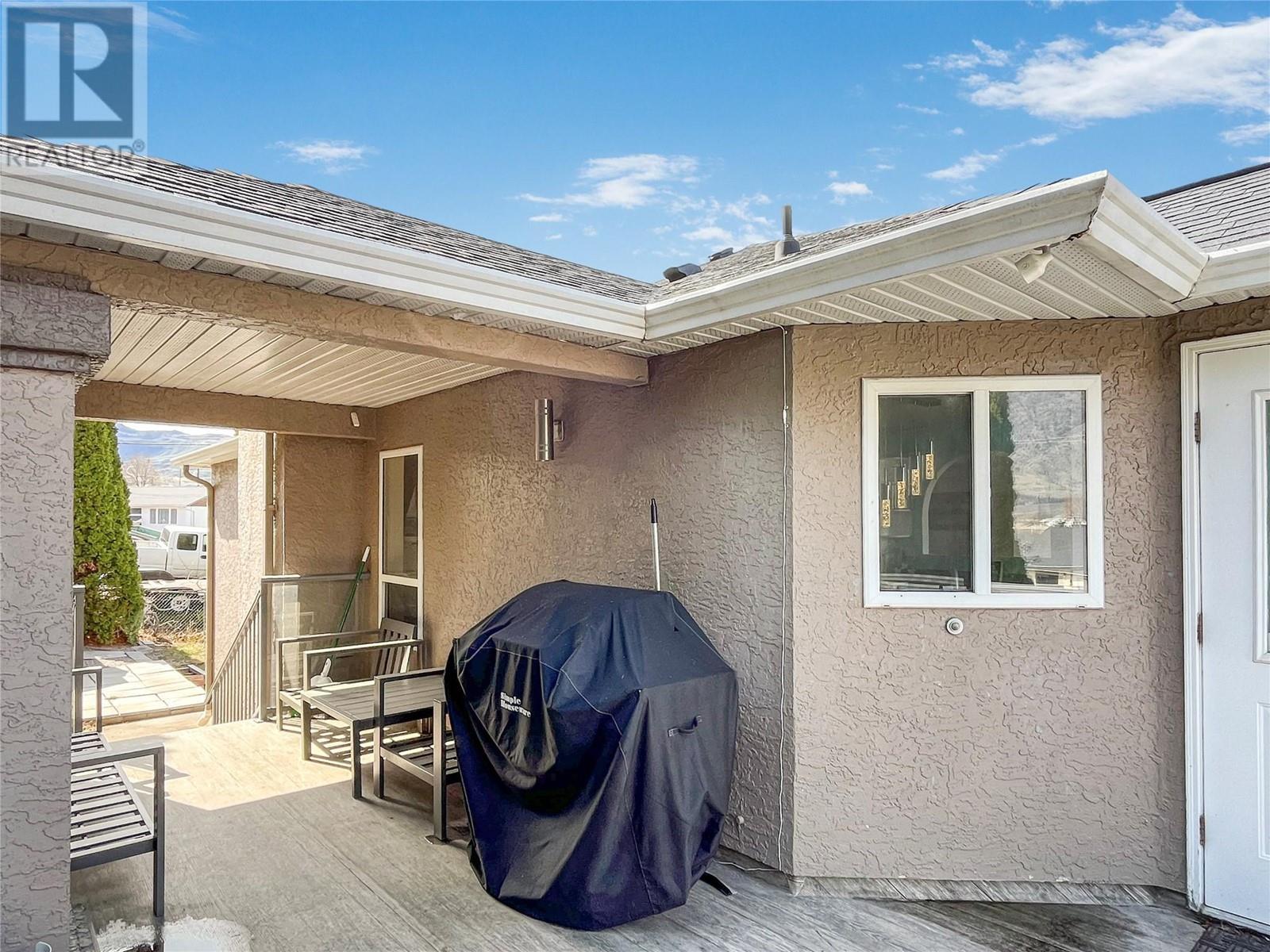 5814 Oleander Drive. Osoyoos, British Columbia