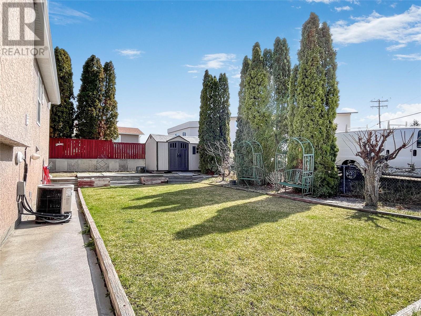 5814 Oleander Drive. Osoyoos, British Columbia