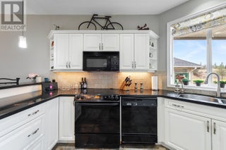 3888 Gallaghers Pinnacle Way Unit# 13. Kelowna, British Columbia