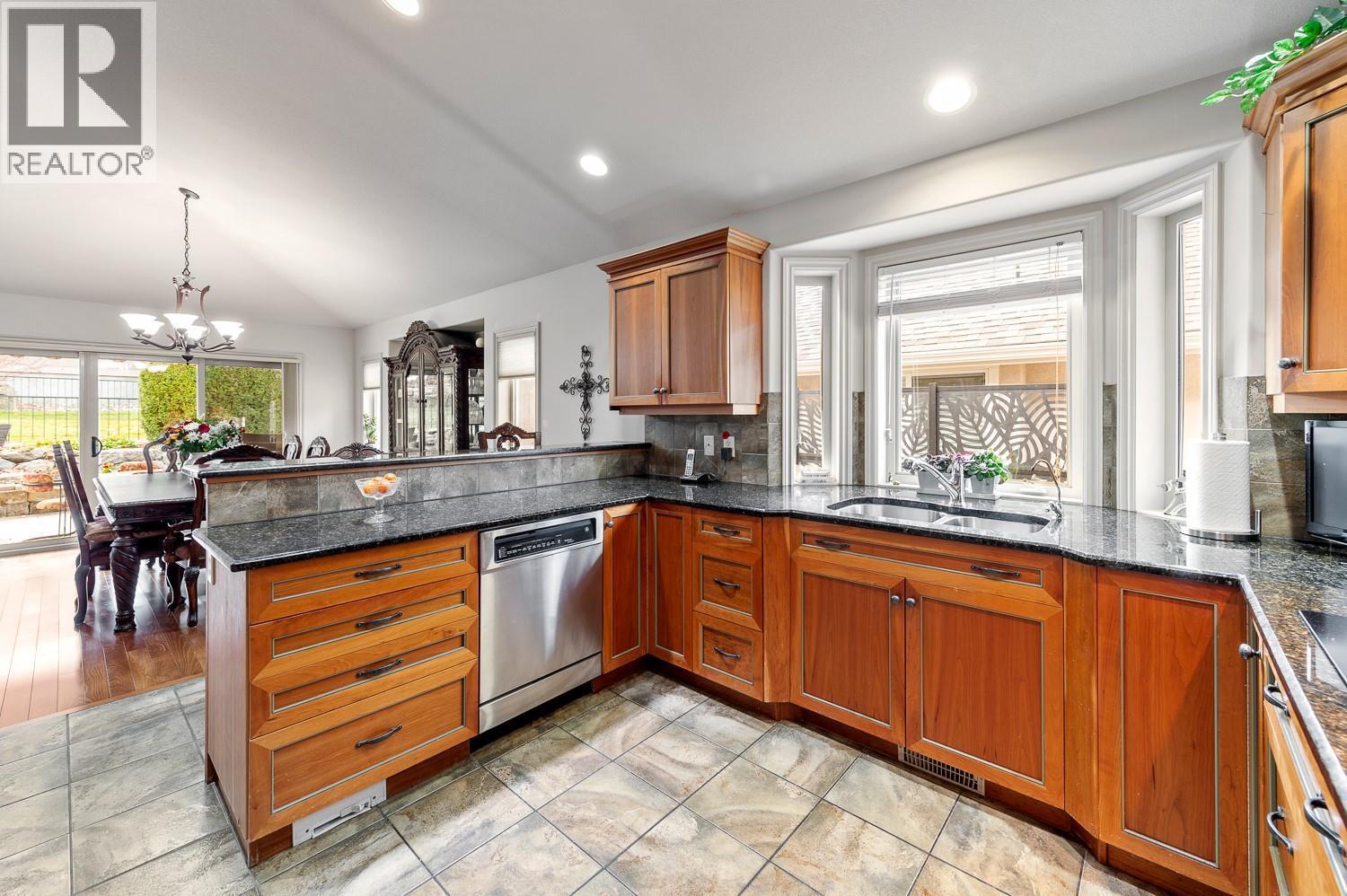 4345 Gallaghers Fairway S. Kelowna, British Columbia