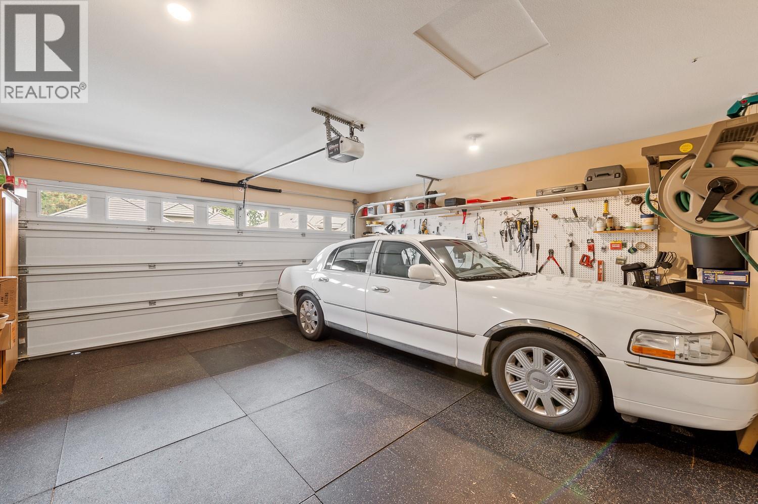 4345 Gallaghers Fairway S. Kelowna, British Columbia