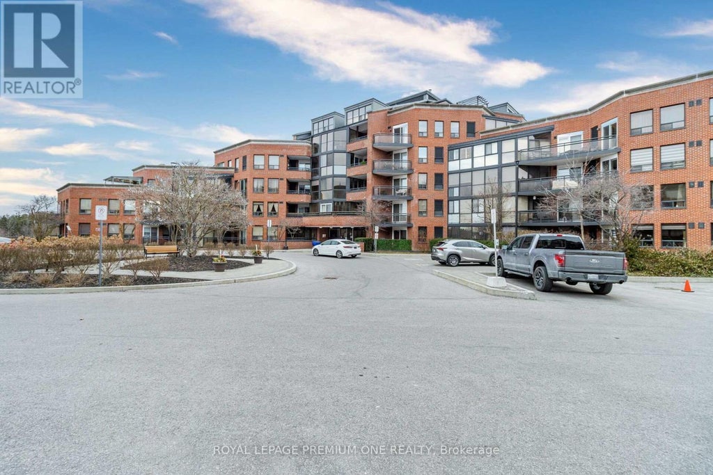 207 - 100 Arbors Lane, Vaughan (west Woodbridge)