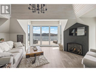 901 Westside Road S Unit# 22. West Kelowna, British Columbia